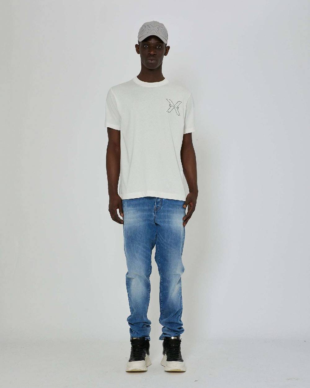 John Richmond T-shirt con logo a contrasto sul davanti Acquista Ora