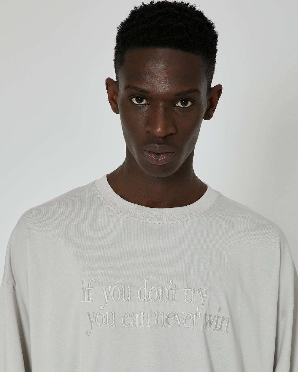 John Richmond T-shirt over con stampa ricamata sul davanti Vendita Calda