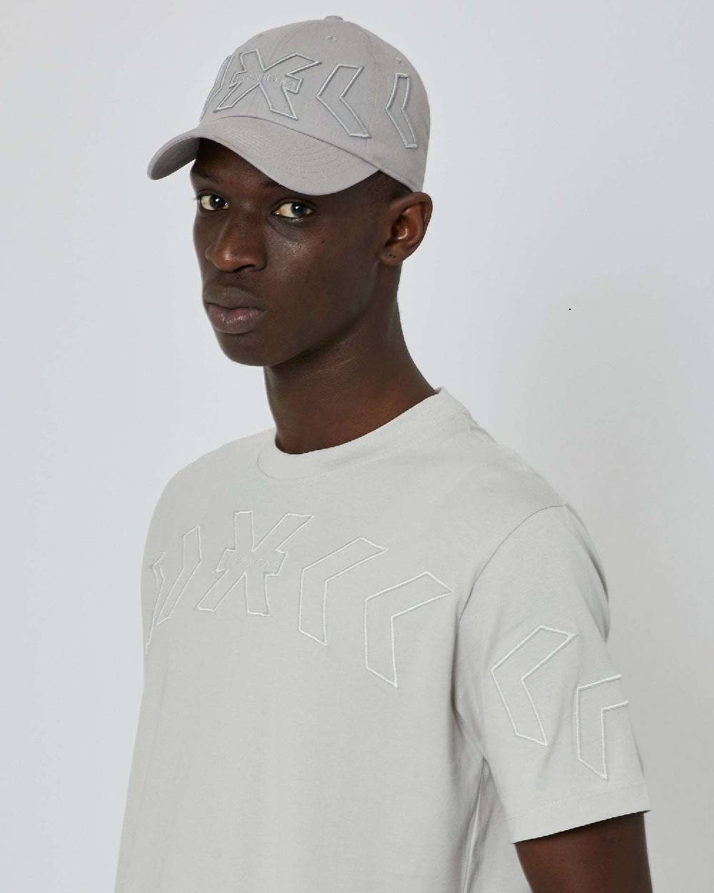 John Richmond T-shirt regolare con stampa ricamata sul davanti Saldi Di Fabbrica