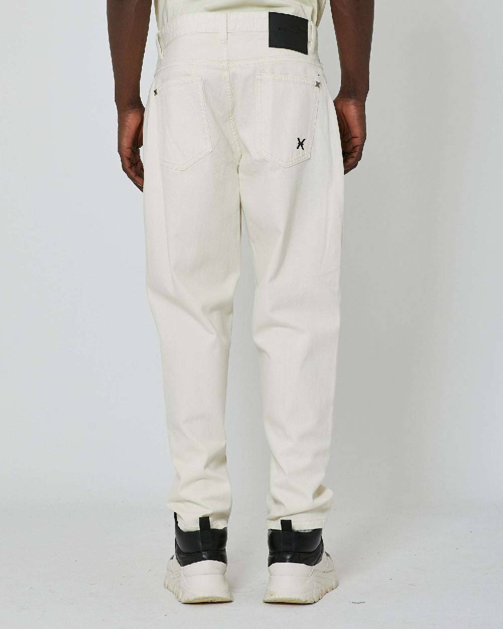 John Richmond Jeans regular con etichetta metallica logata Promozione Limitata