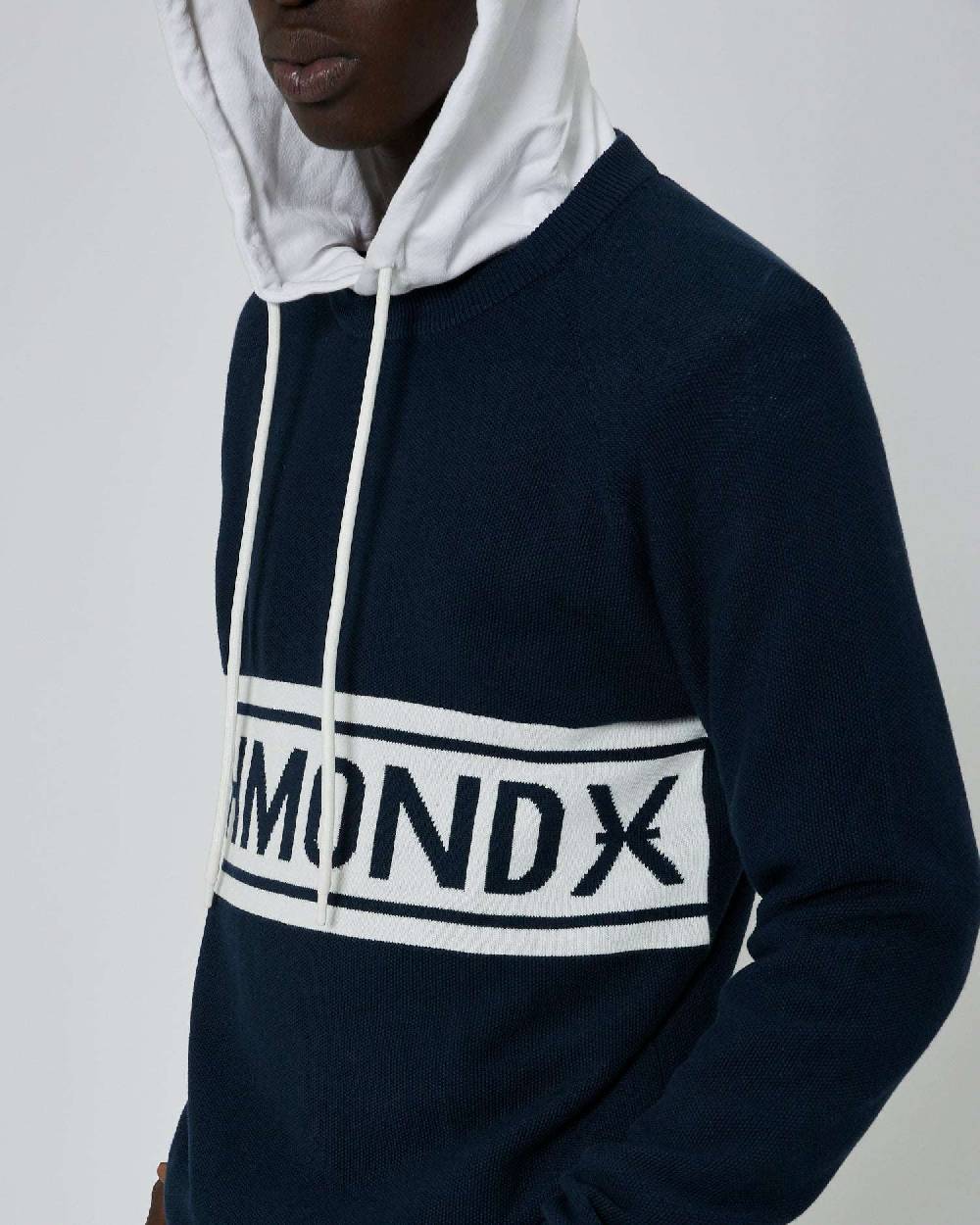 John Richmond Maglia bicolor con logo impresso sul davanti Novità