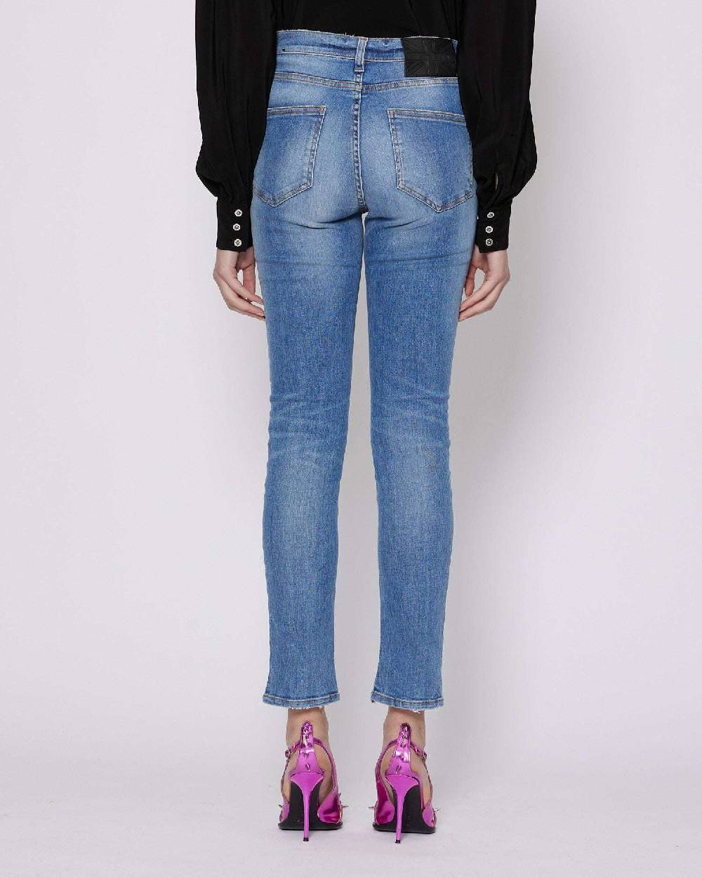 John Richmond Jeans crop con lacerazioni Fornitura limitata