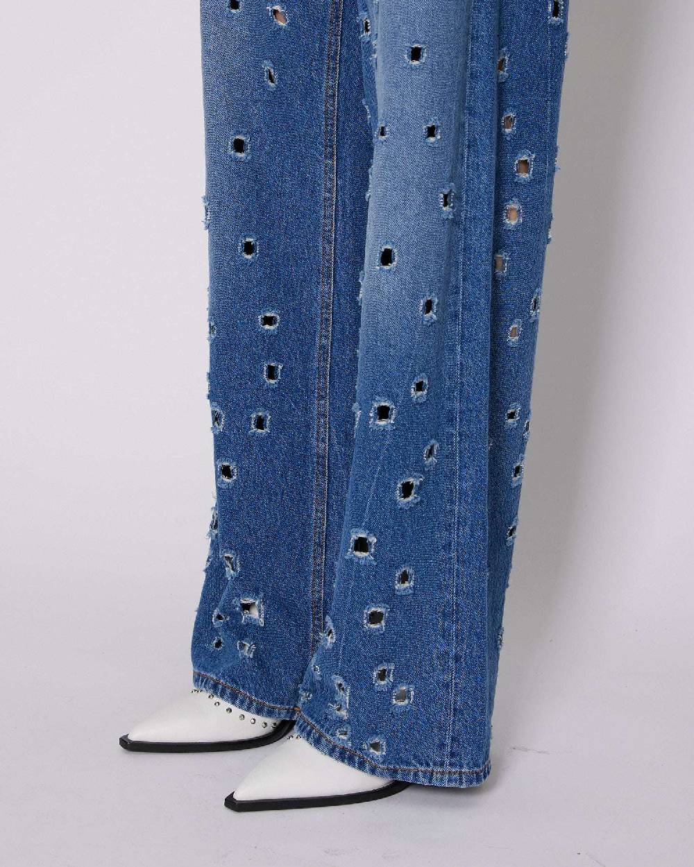 John Richmond Jeans a vita media con strappi Enormi sconti