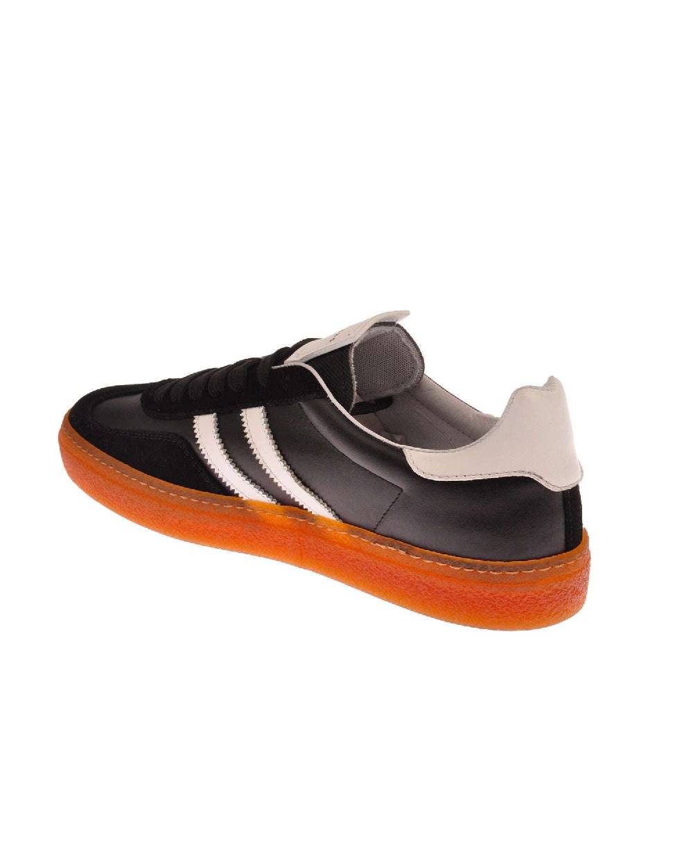 John Richmond - RICHENKA Sneakers in pelle con logo e bande laterali Sottocosto