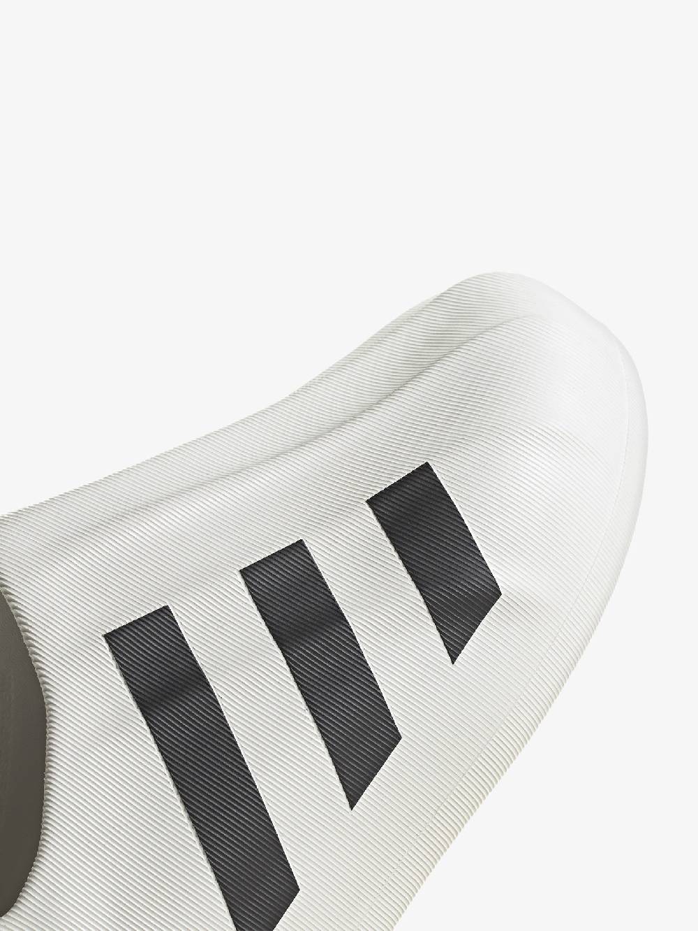 ADIDAS Sneakers Adifom Superstar uomo bianca Presa