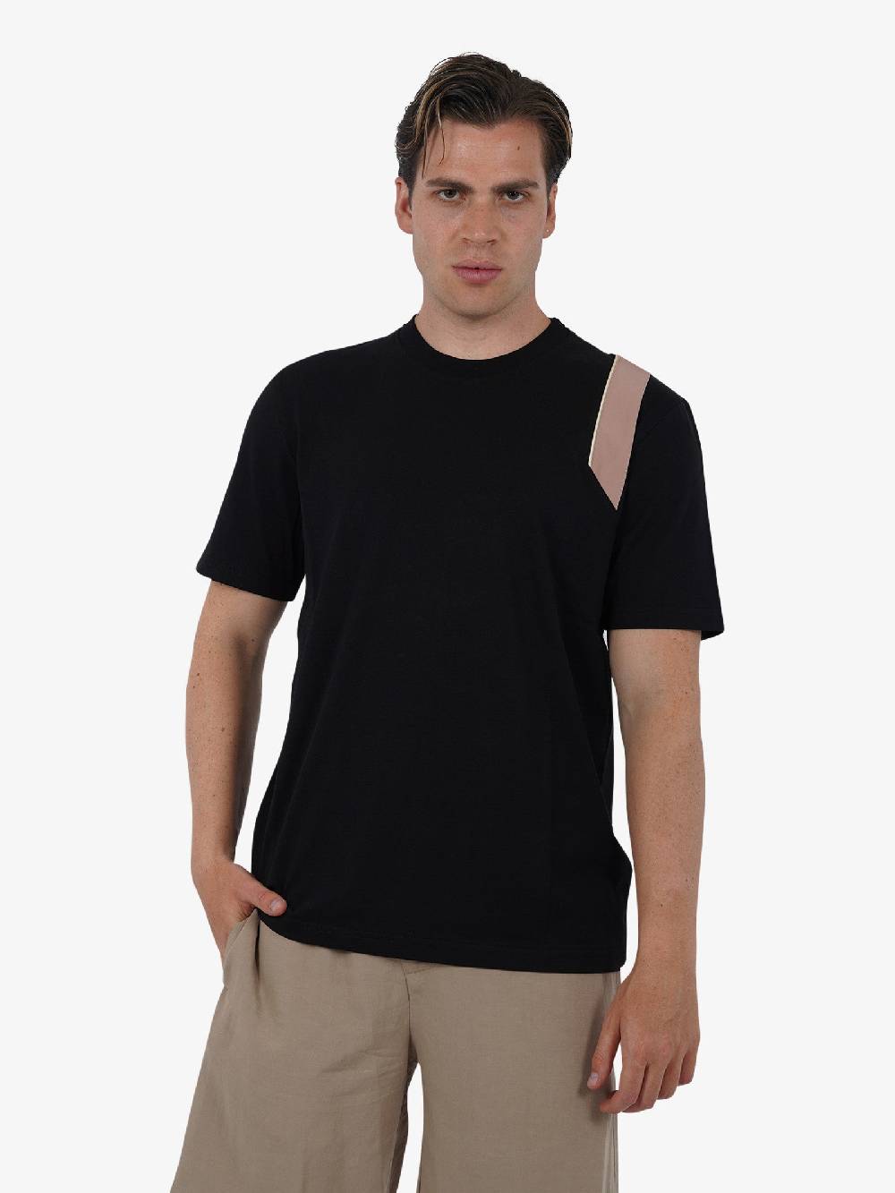 PRET A PORTER T-shirt con stampa sulla spalla M9M2699 uomo cotone nero Offerta speciale della fabbrica