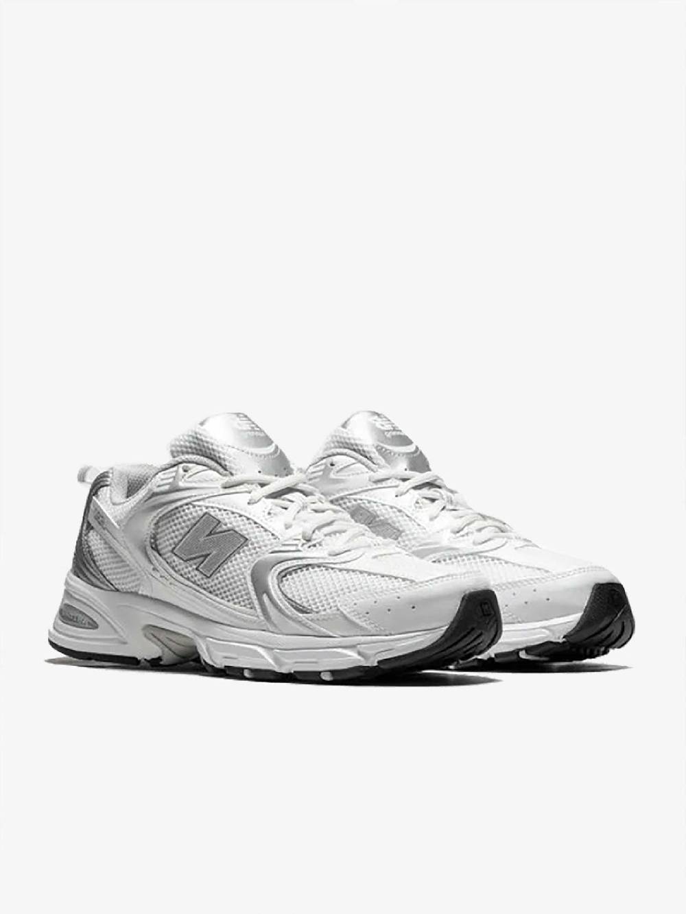 NEW BALANCE Sneakers MR530EMA uomo in tessuto bianco/argento metallizzato Enormi sconti