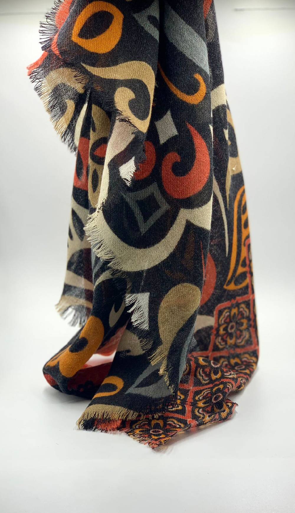 Ordi.to Accessori GAUGUIN NERA - Sciarpa in lana Offerta