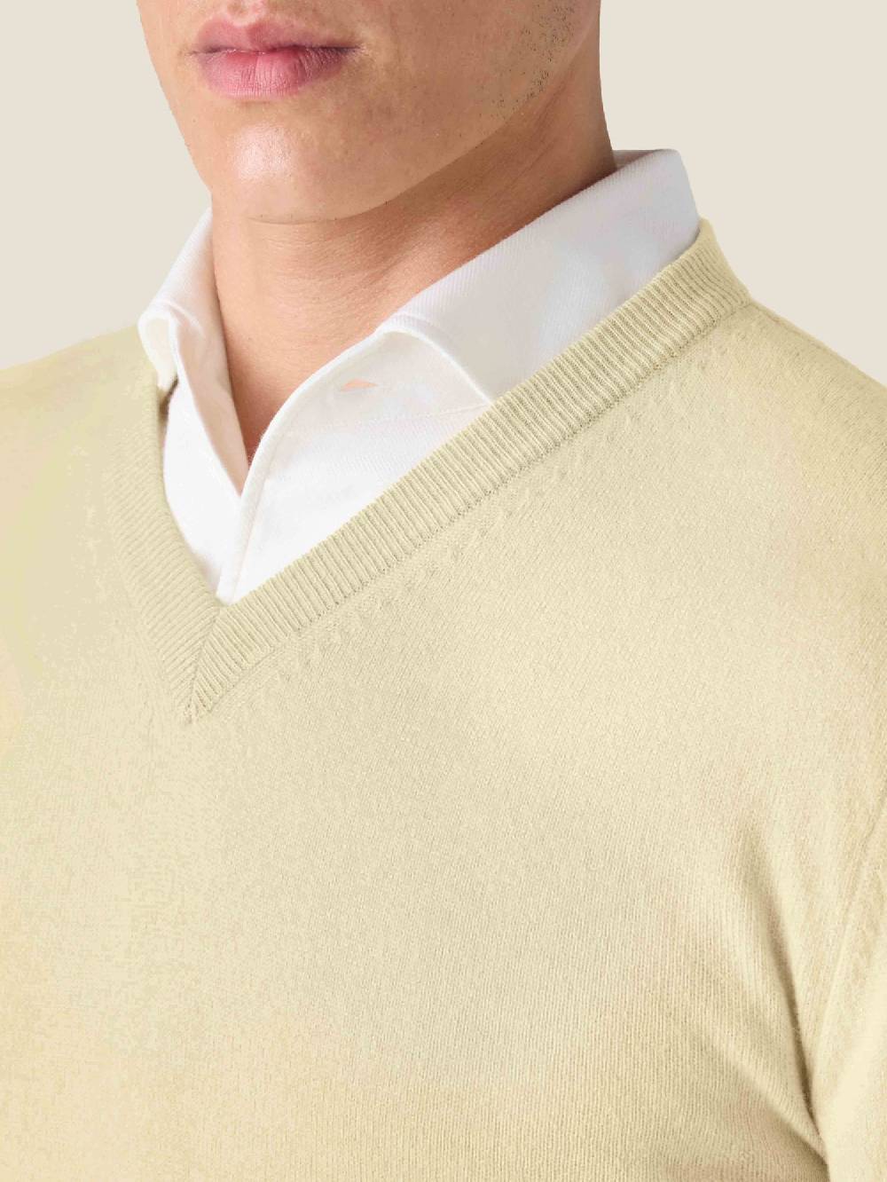 Luca Faloni V Neck2-Ply Cashmere Italia