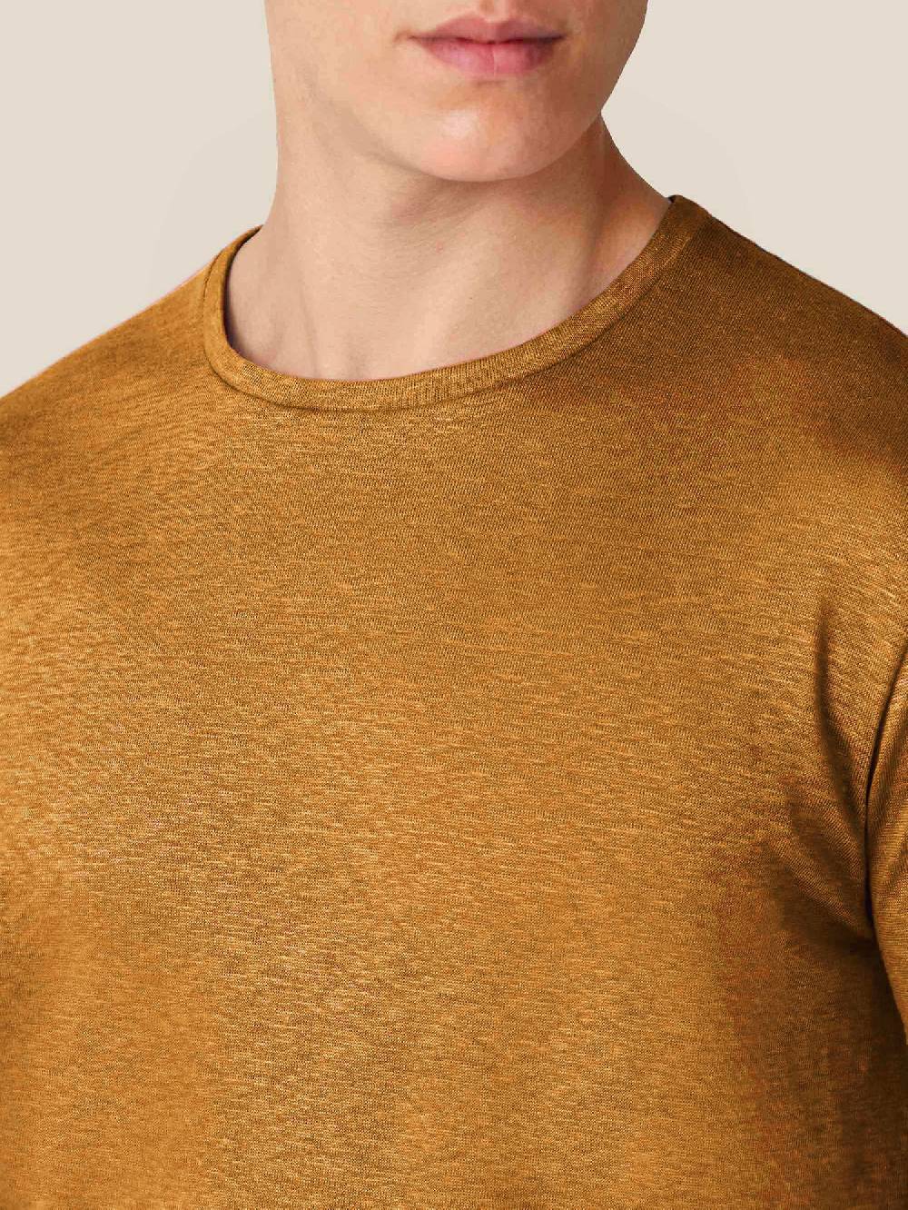 Luca Faloni T-ShirtJersey di Lino Fino Al -60%