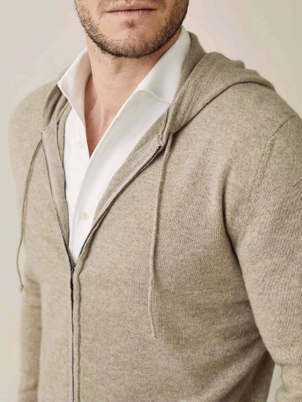 Luca Faloni Felpa con cappuccio e zipcashmere a 2 fili Prezzo Ridotto