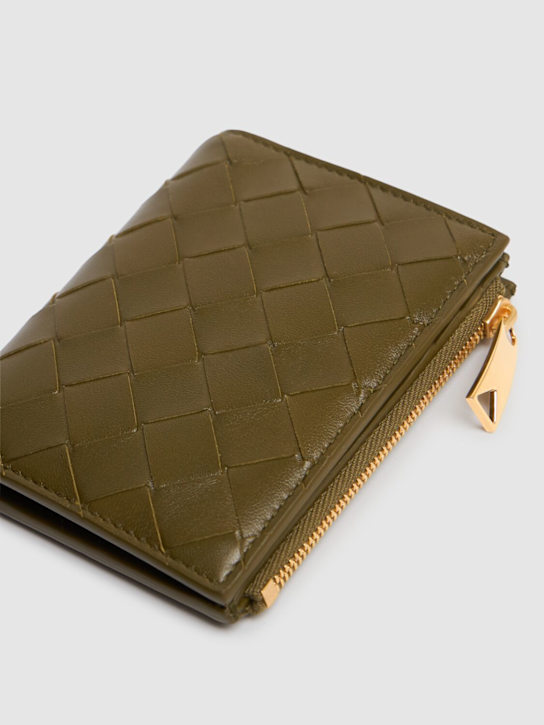 Luisaviaroma Small Intrecciato 15 leather wallet Negozi Online