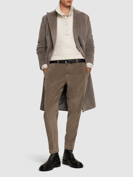 Luisaviaroma Pantaloni Rebel in millerighe stretch Presa