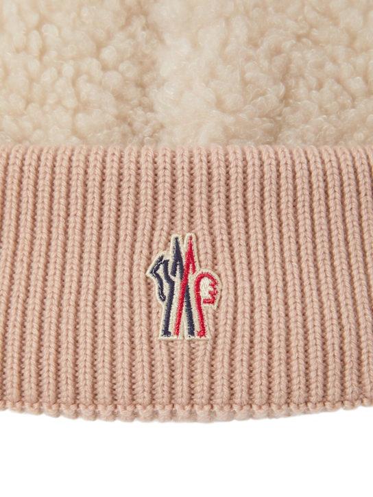 Luisaviaroma Cappello beanie in teddy con logo Offerta esclusiva