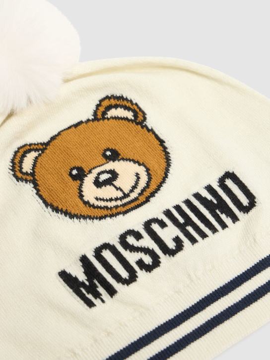 Luisaviaroma Cappello in maglia di misto lana con pompom Cyber Monday