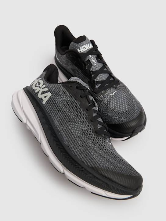 Luisaviaroma Sneakers Clifton 9 con lacci Negozio