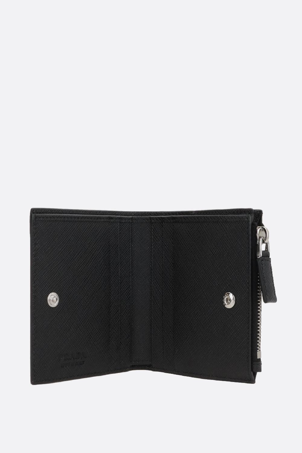 PRADA portafogli compatto in pelle Saffiano Negozi Online