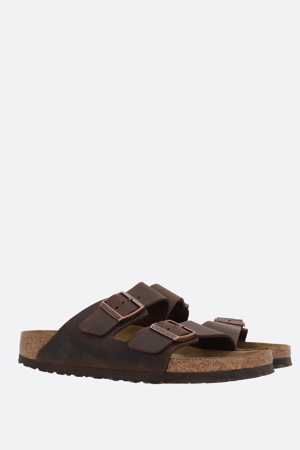 BIRKENSTOCK sandalo flat Arizona BS in pelle oliata (Narrow Fit) Online