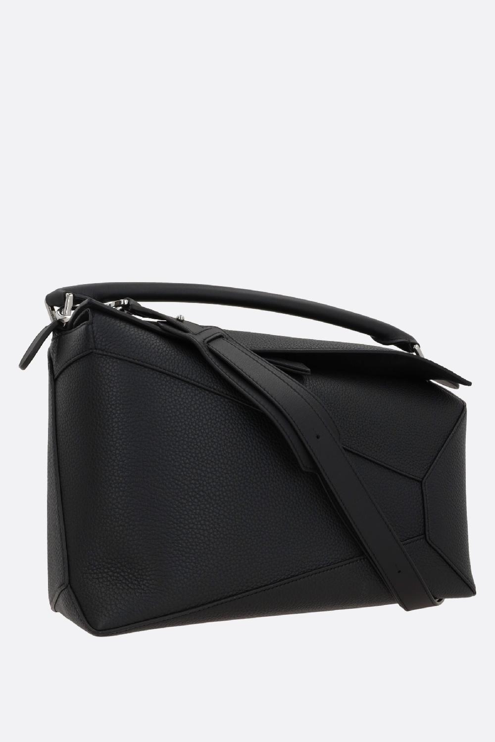 LOEWE borsa a mano Puzzle large in pelle martellata Saldi