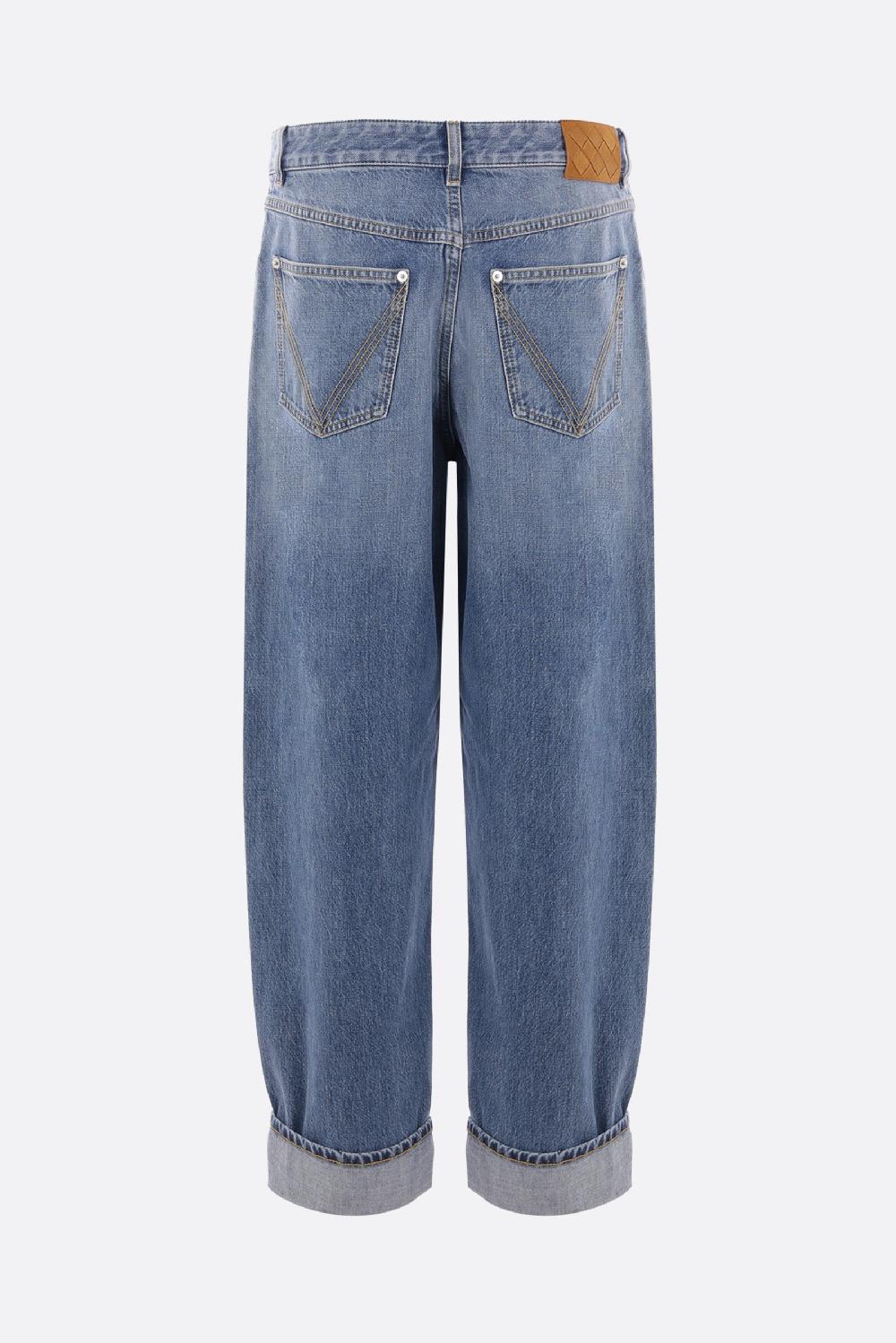 BOTTEGA VENETA jeans in denim con risvolto In Linea