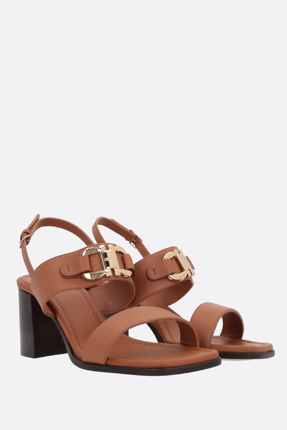 FERRAGAMO sandalo Lou in pelle liscia Outlet