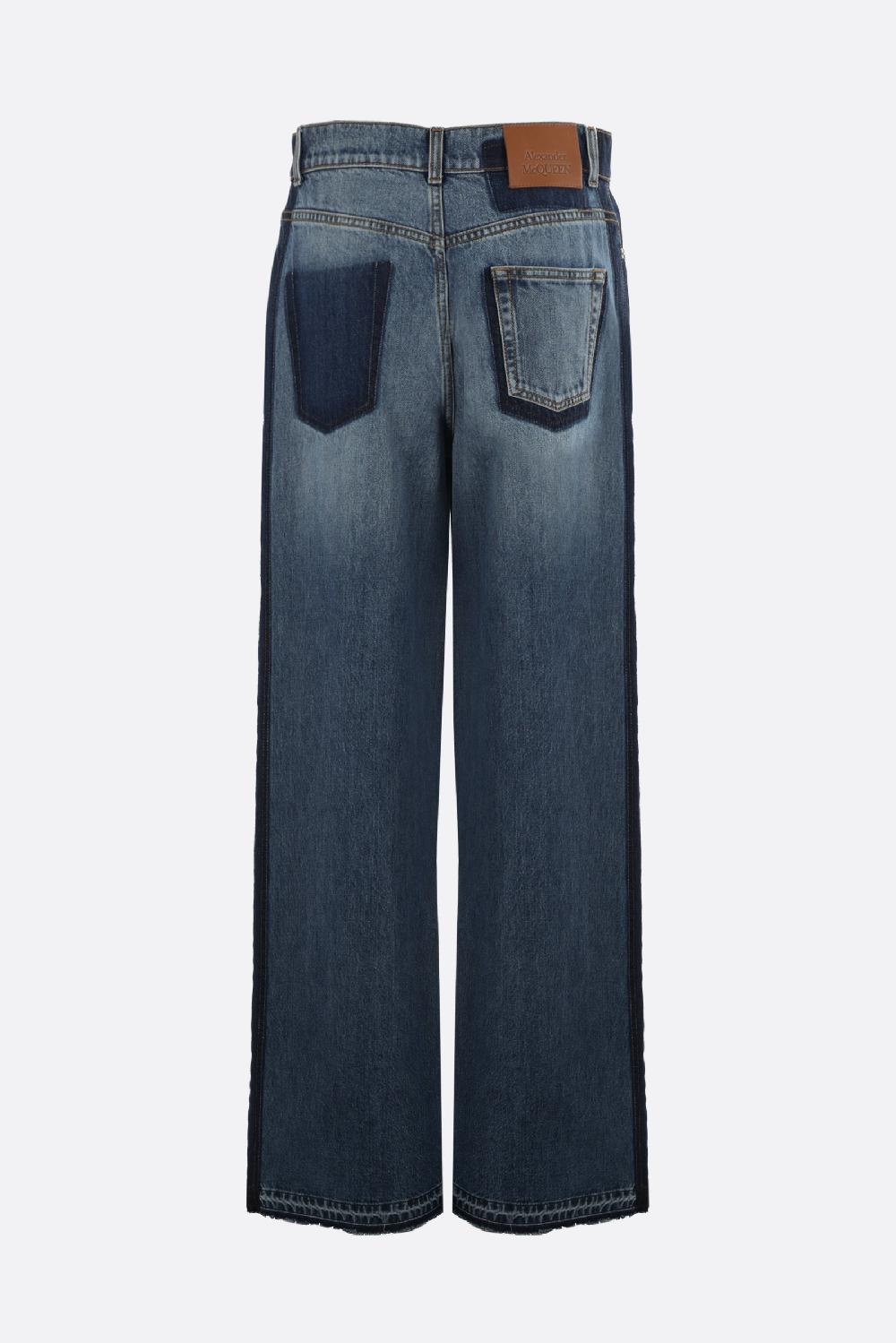 ALEXANDER McQUEEN jeans a gamba larga in denim Offerte