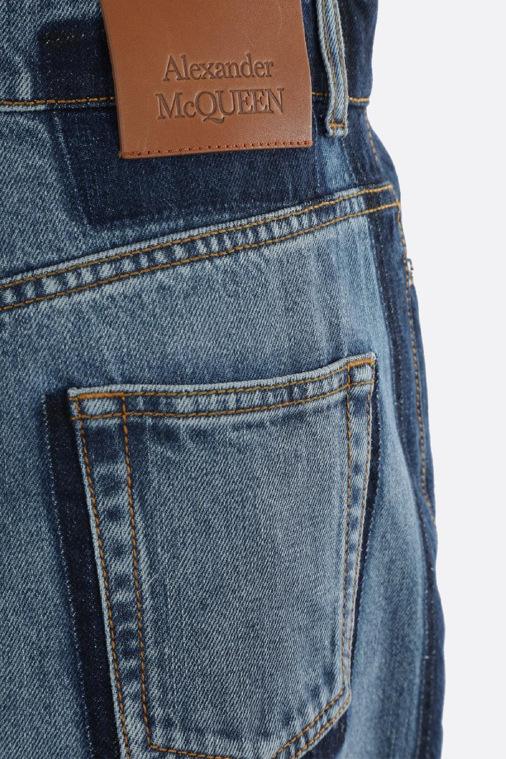 ALEXANDER McQUEEN jeans a gamba larga in denim Offerte