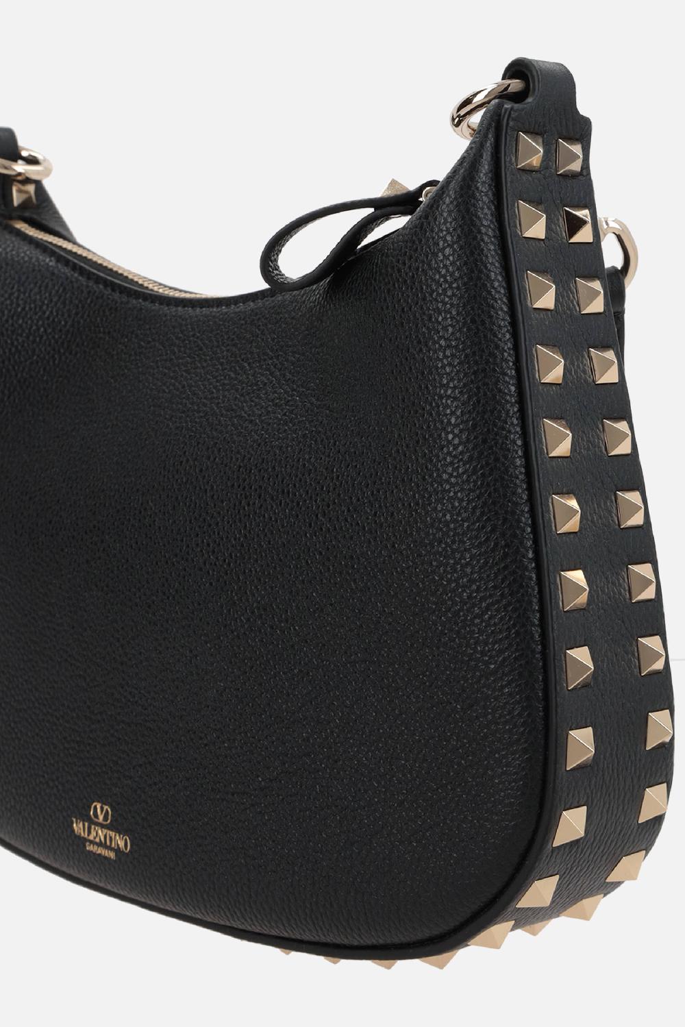 VALENTINO GARAVANI borsa hobo Rockstud small in pelle martellata In Linea