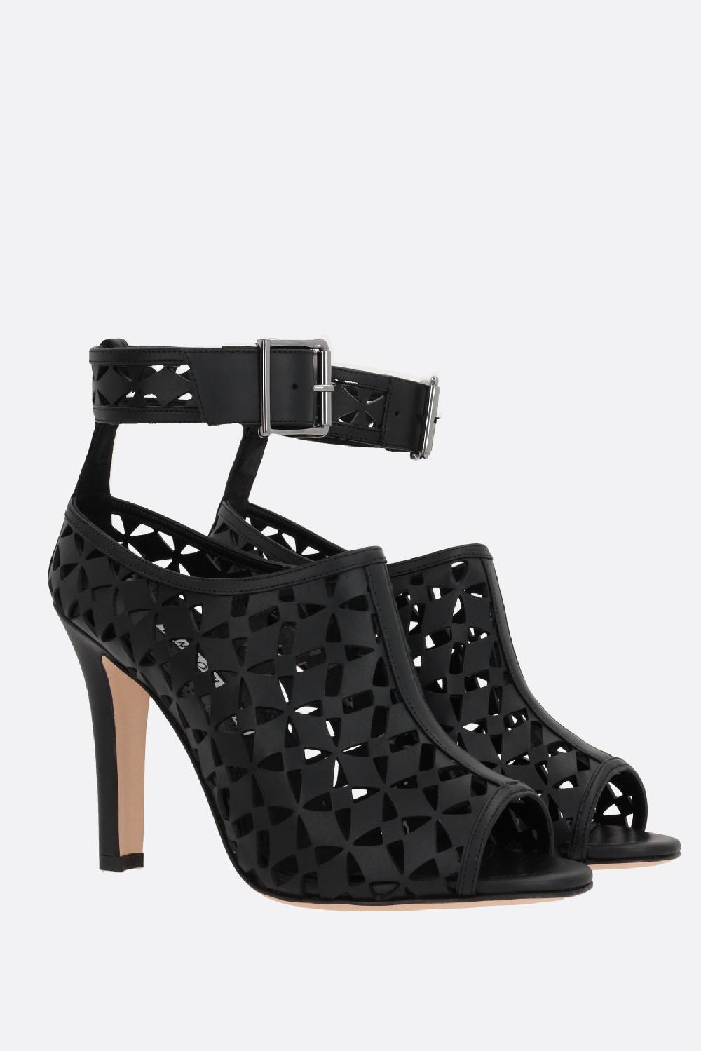 MANOLO BLAHNIK sandalo Tingah in pelle laserata Spedizione Gratuita