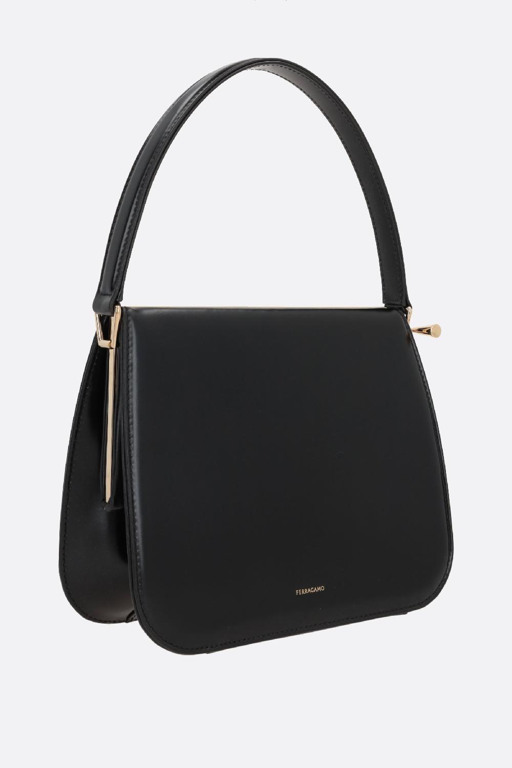FERRAGAMO borsa a mano New Frame in pelle liscia Presa