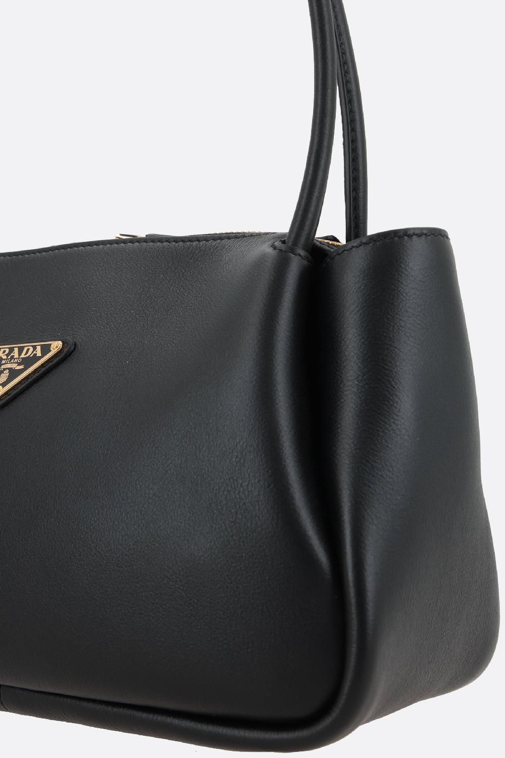 PRADA borsa a mano media in pelle martellata Pezzi Unici