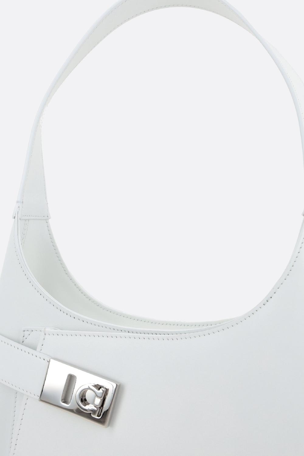 FERRAGAMO borsa hobo Archive in pelle liscia Nuovo