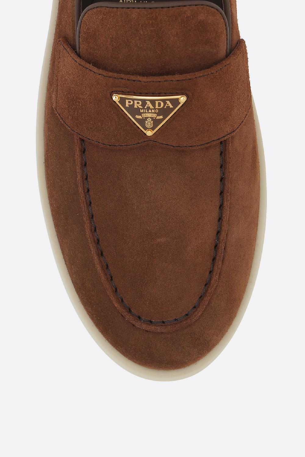 PRADA mocassino in suede Novità