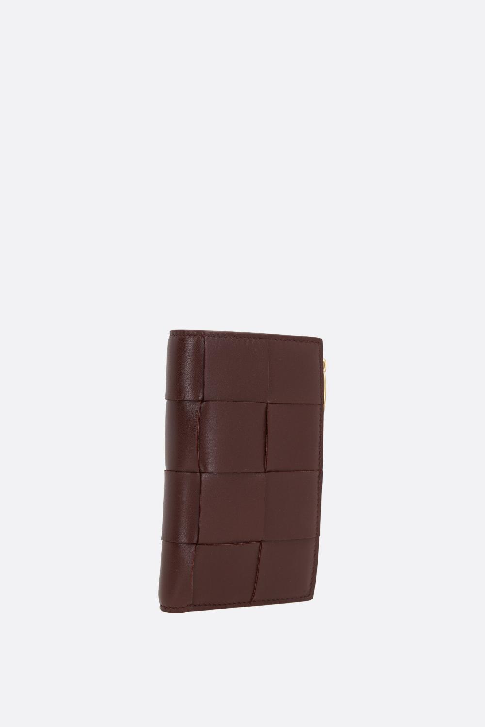BOTTEGA VENETA portafoglio bi-fold medio Cassette in Maxi Intrecciato nappa Vendite Flash