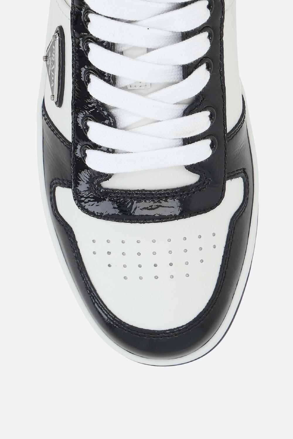 PRADA sneaker Downtown in pelle liscia e naplak Offerta per la Festa della Mamma