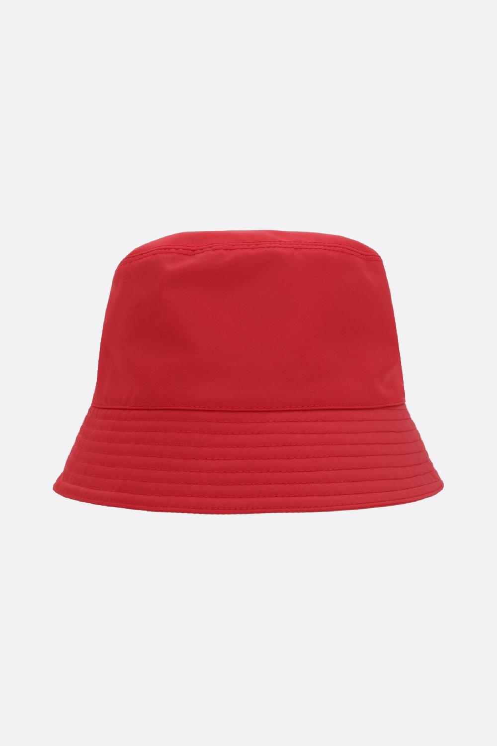 PRADA cloche in Re-Nylon con logo Offerta Giorno del Papà