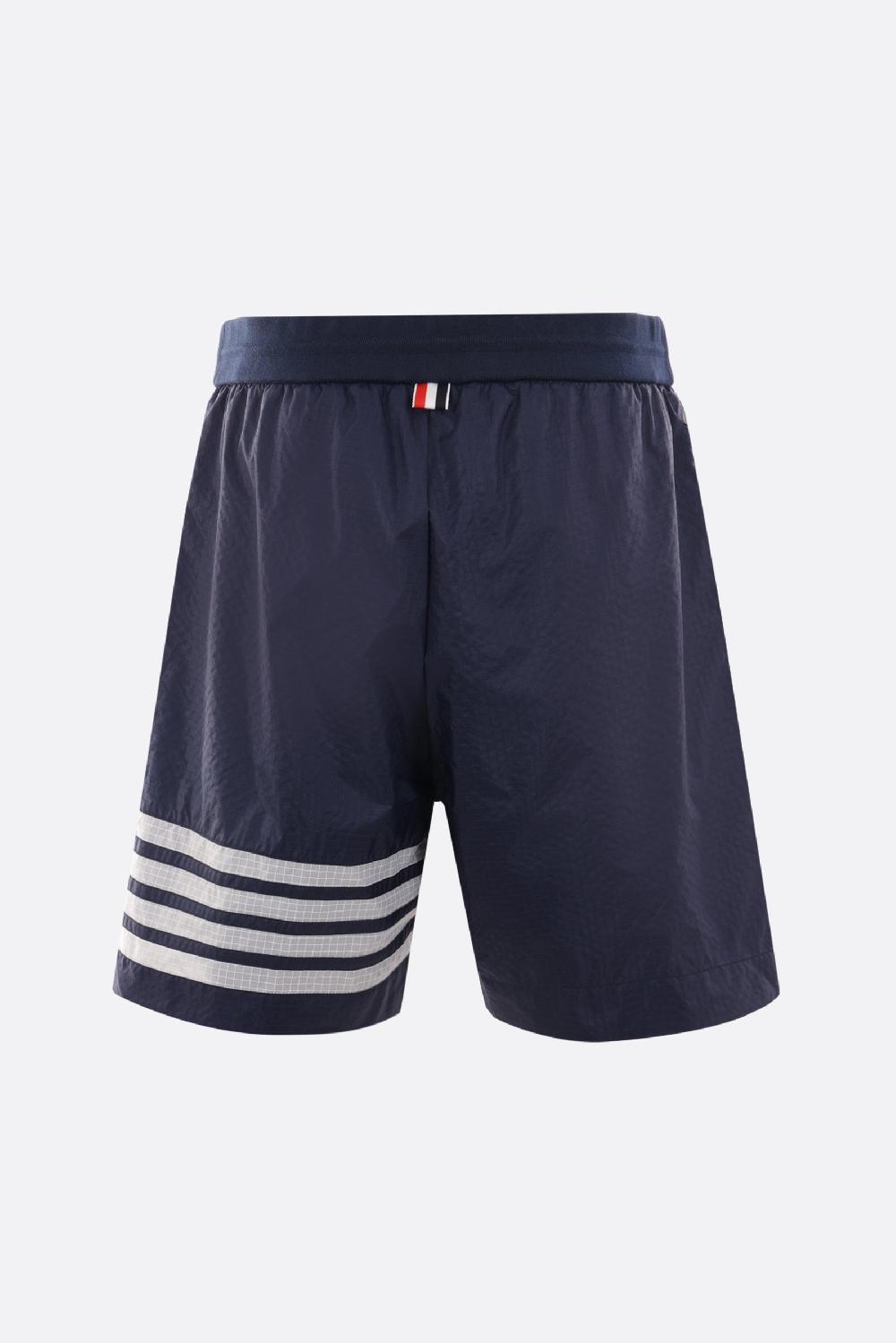 THOM BROWNE pantalone corto in nylon ripstop Fornitura limitata