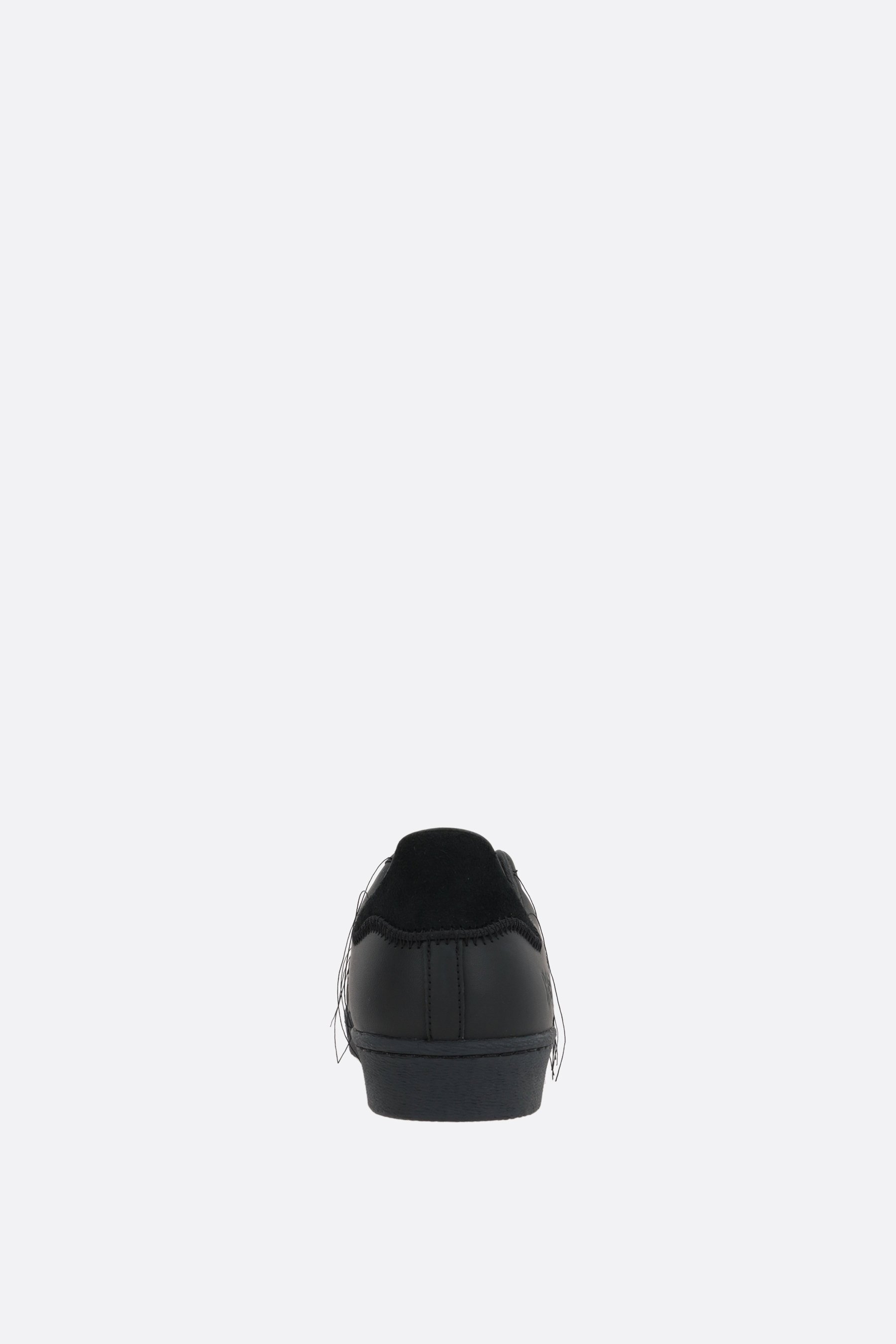 Y-3 sneaker Y-3 Superstar in pelle liscia Offerta Giorno del Papà
