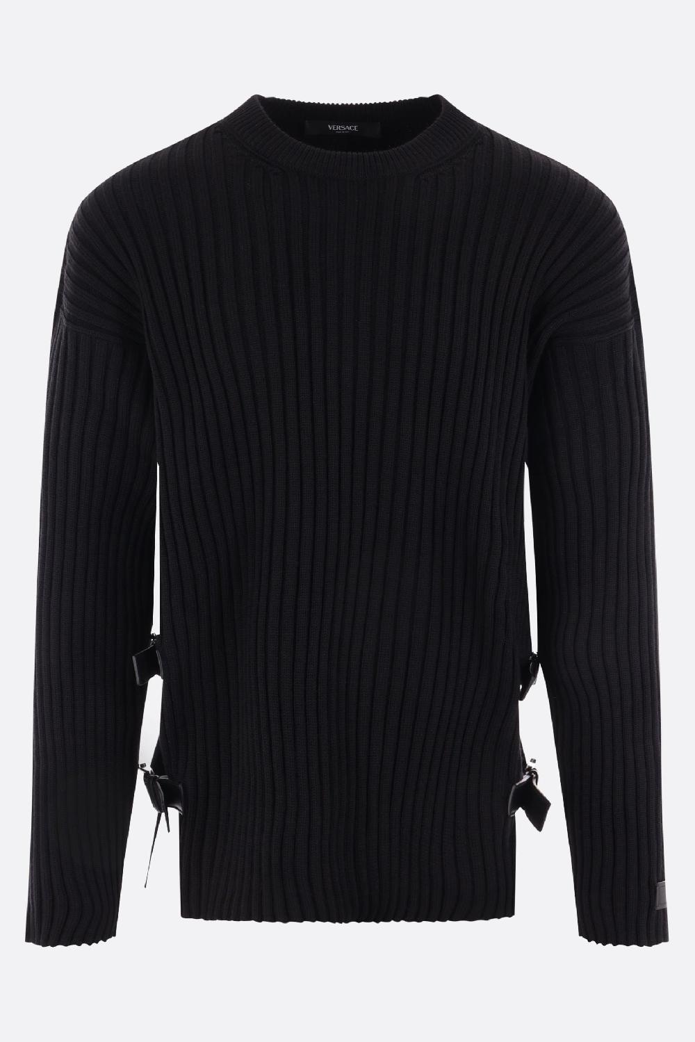 VERSACE pullover in lana con cinturini Comprane uno, ottenene uno gratis