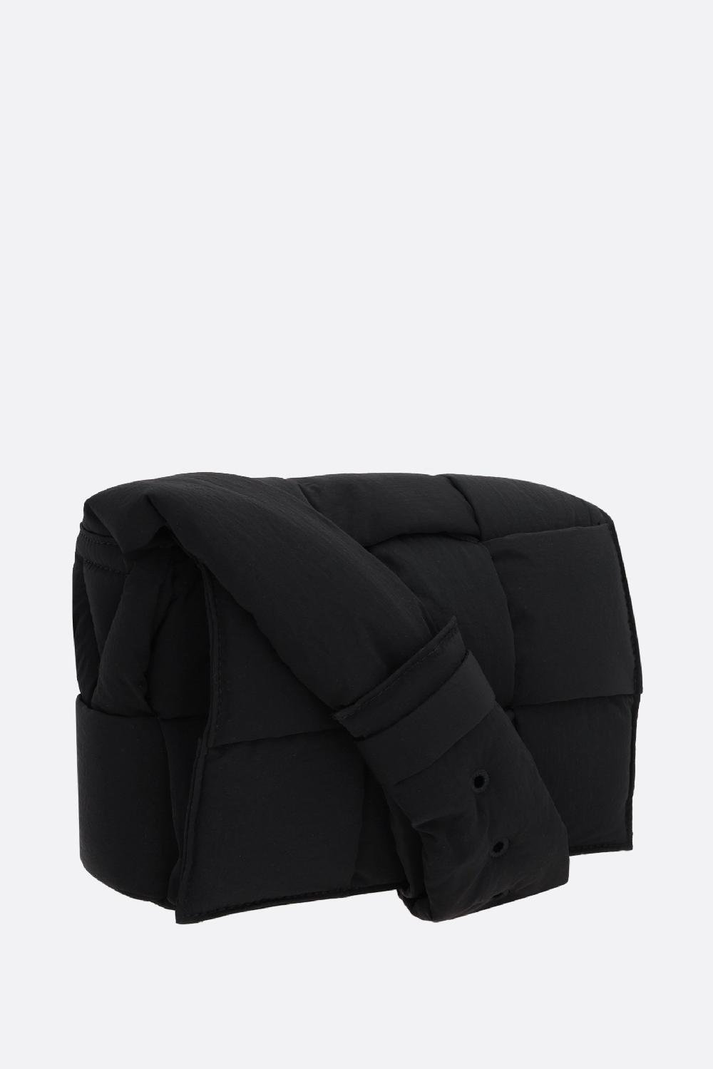 BOTTEGA VENETA borsa a tracolla Padded Tech Cassette small in nylon Offerta temporanea