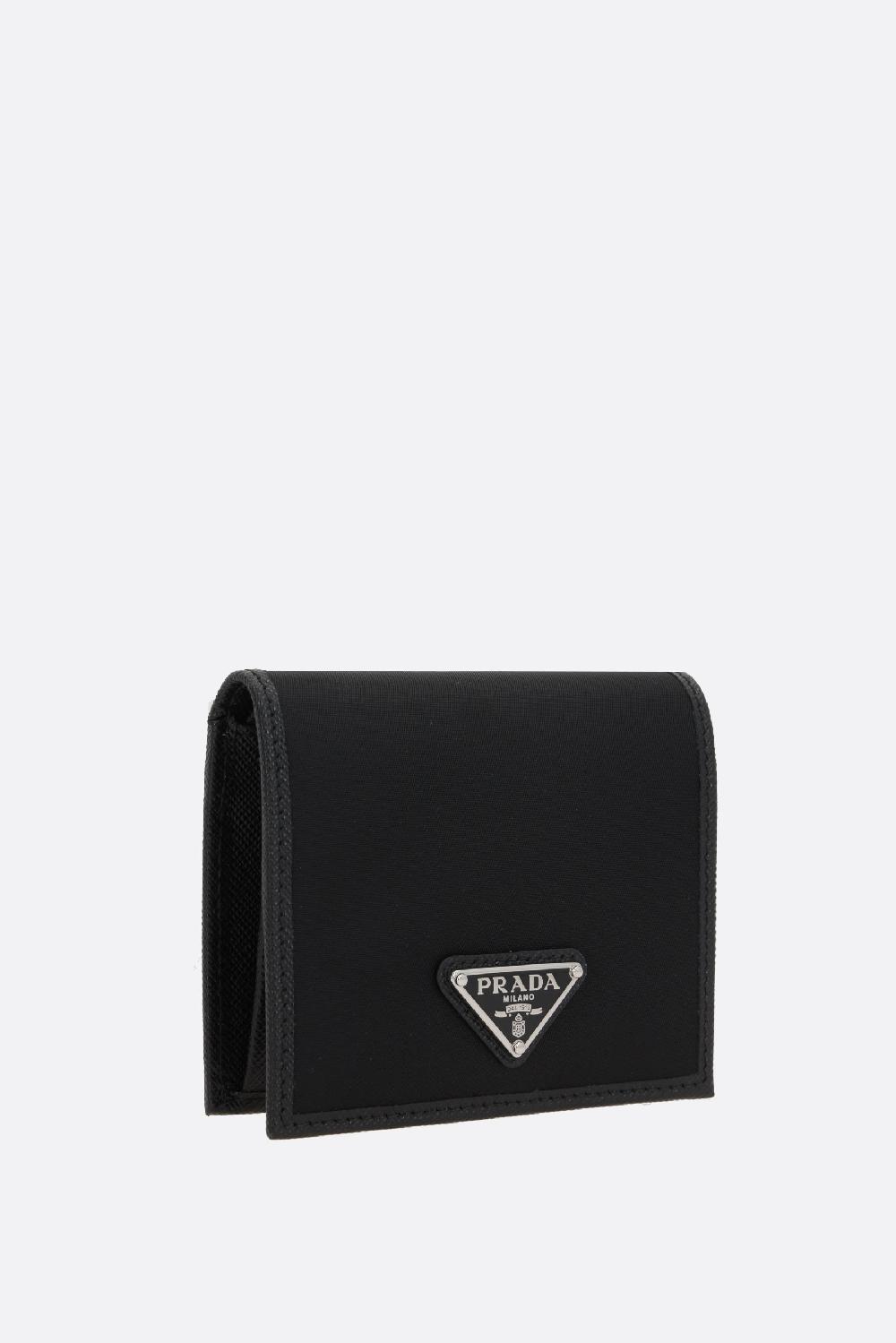 PRADA portafogli billfold in Re-Nylon Bestseller