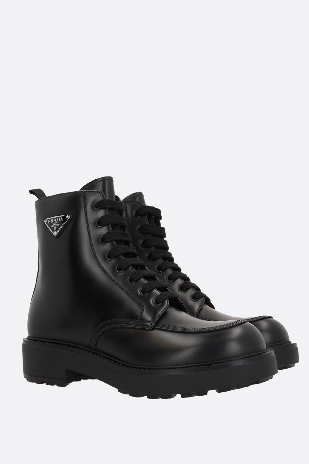PRADA anfibio in pelle spazzolata Latest stili