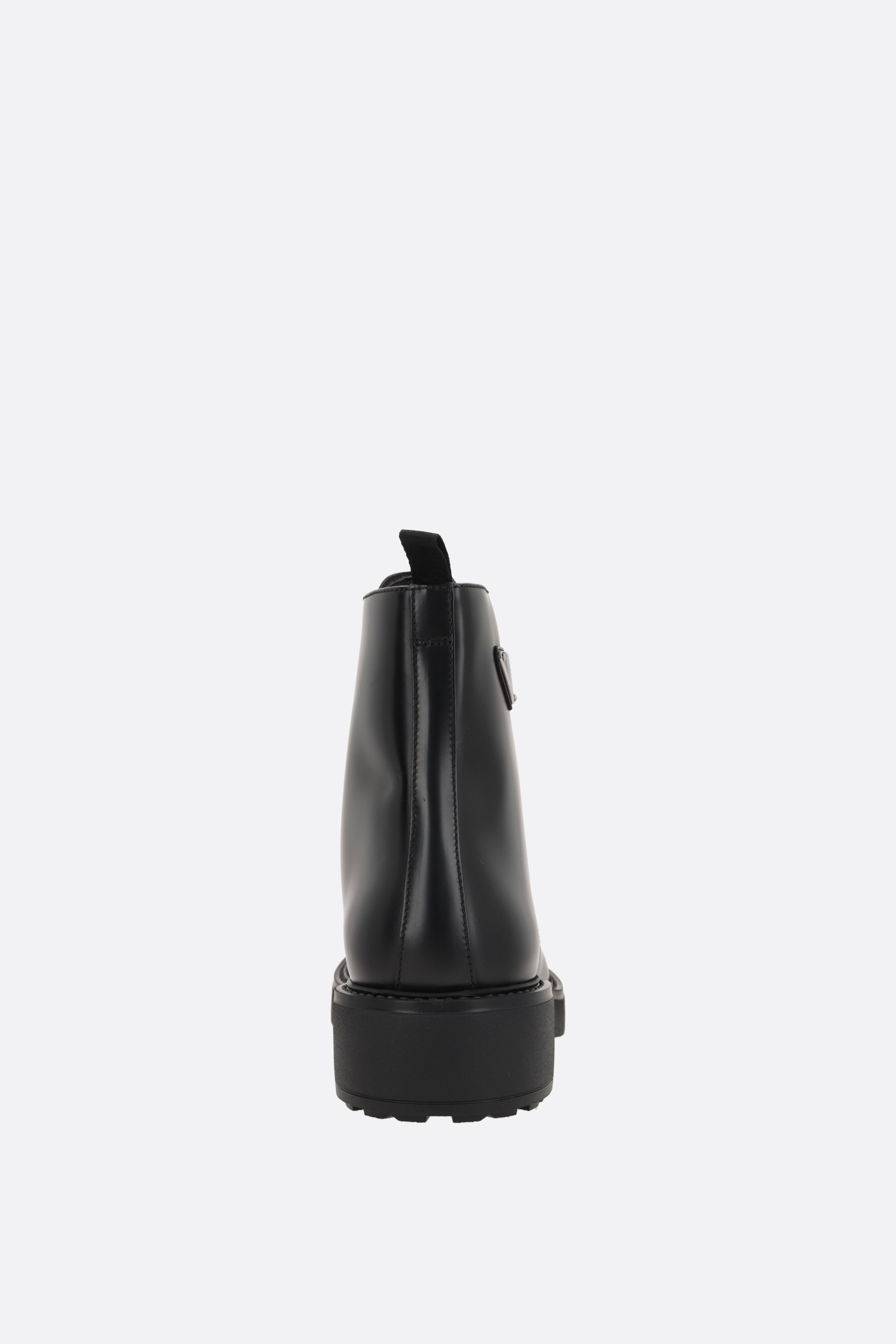 PRADA anfibio in pelle spazzolata Latest stili
