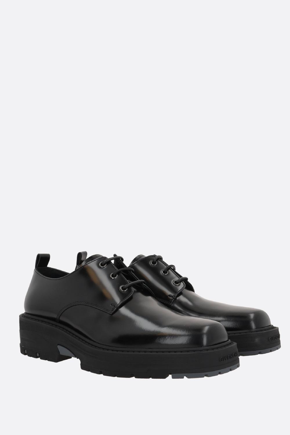 GIVENCHY scarpa derby in pelle spazzolata Pezzi Unici