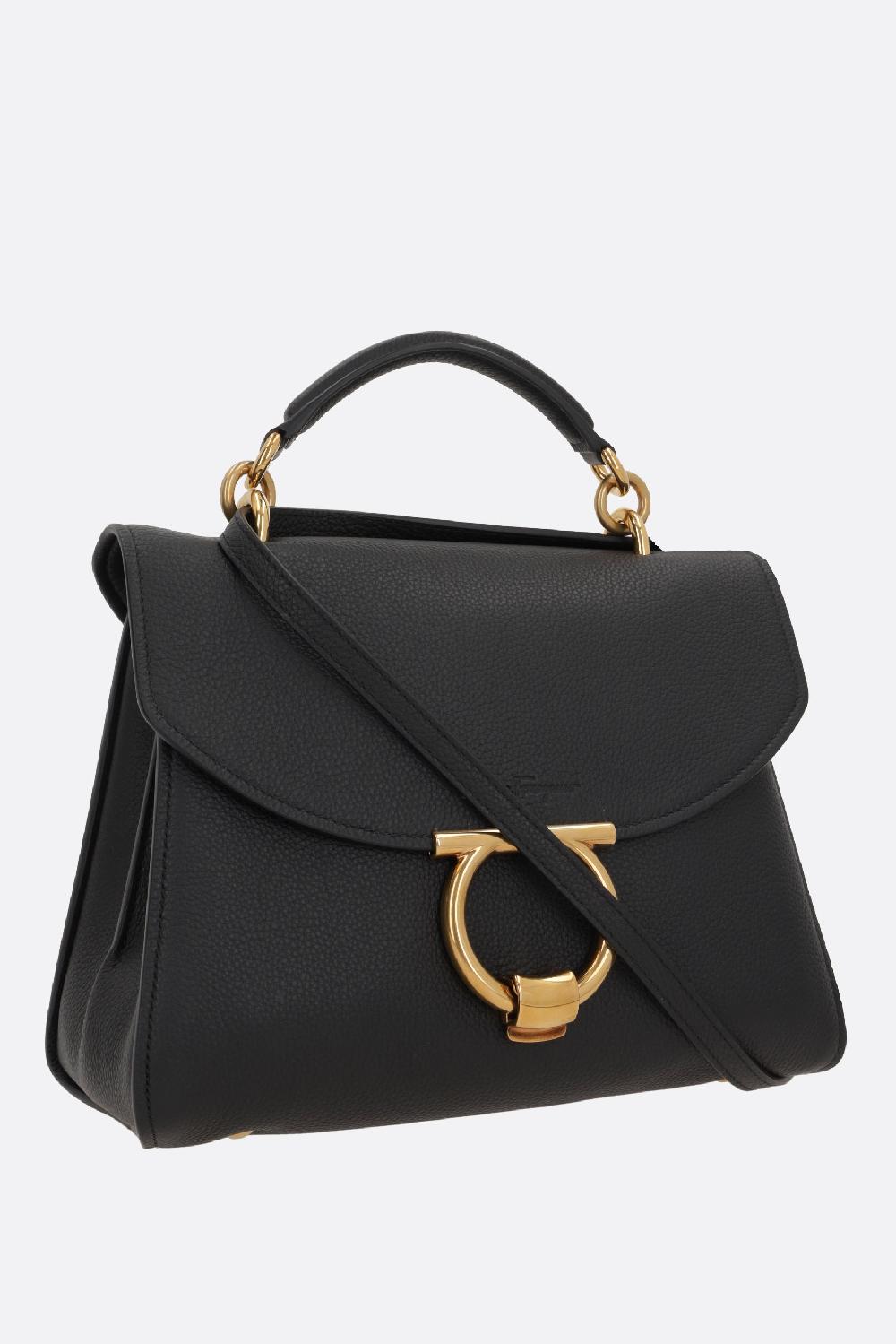 FERRAGAMO borsa a mano Margot in pelle martellata I Più Venduti