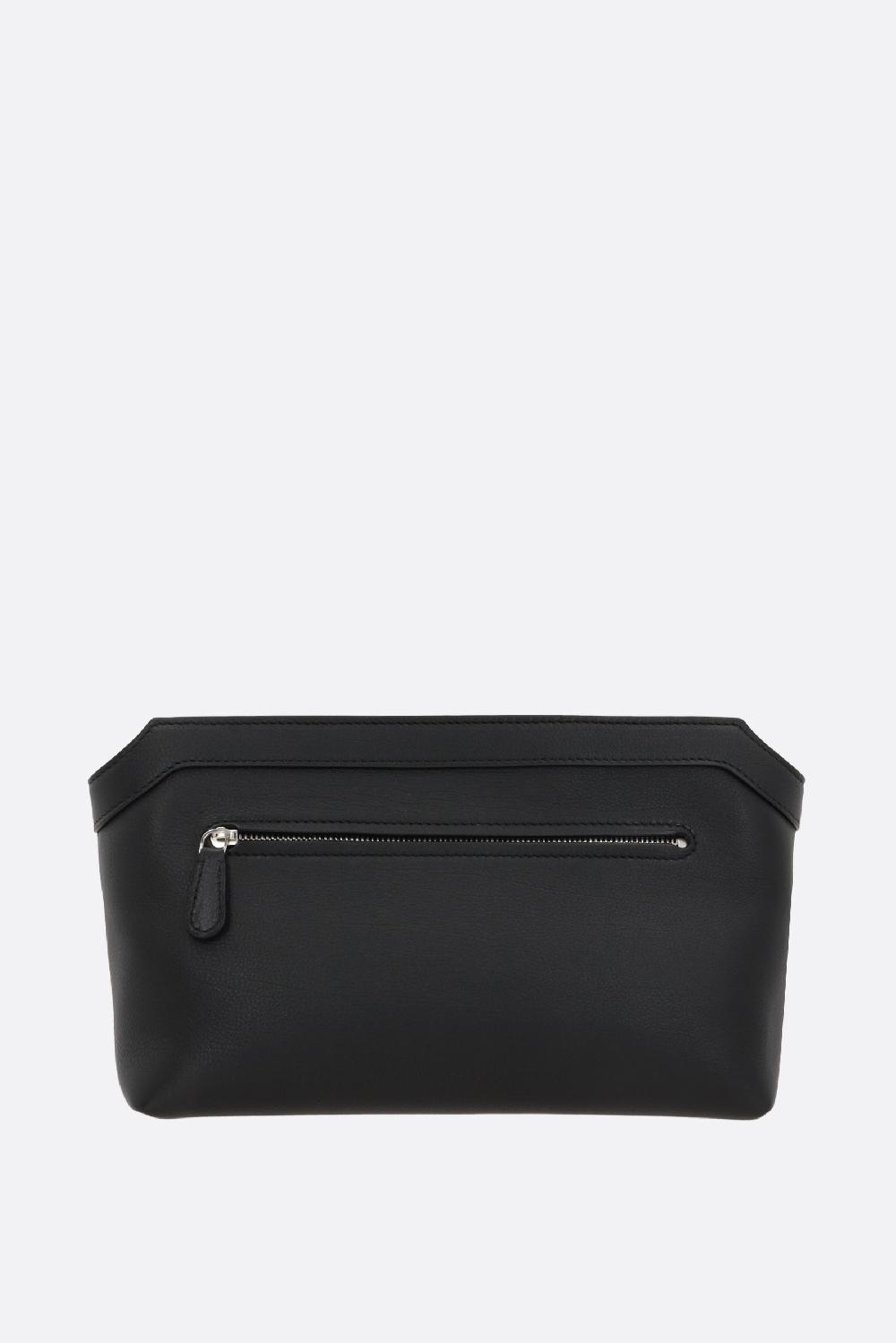 THE ROW pouch Terrasse in pelle martellata Shopping online
