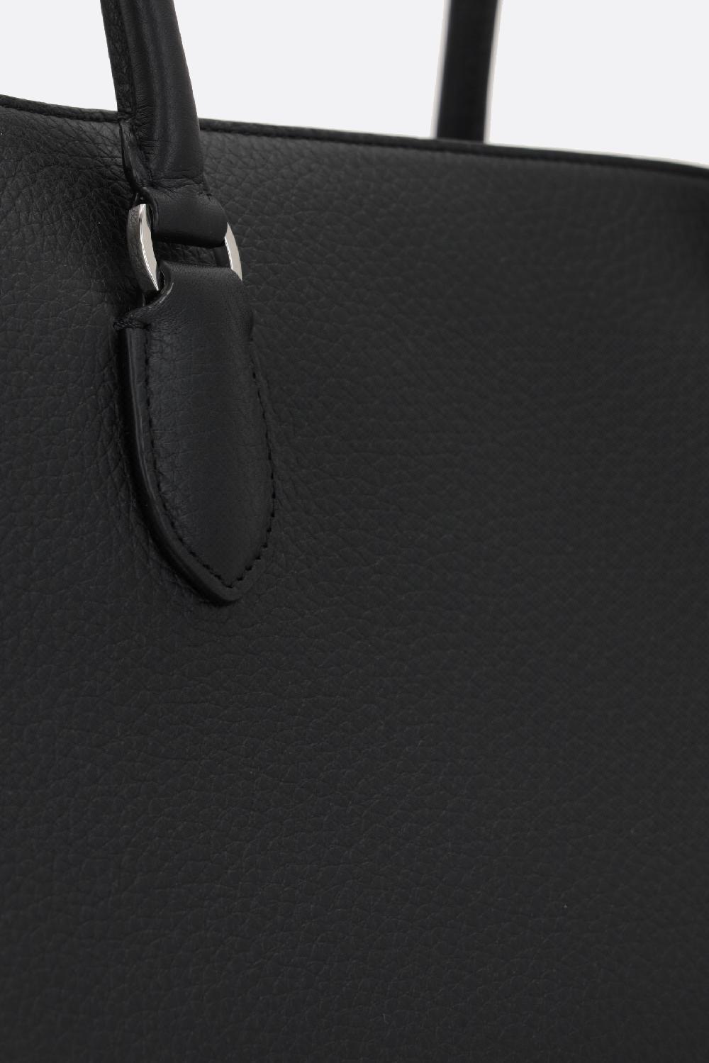 THE ROW borsa a mano EW Bowling in pelle martellata Vendite stagionali