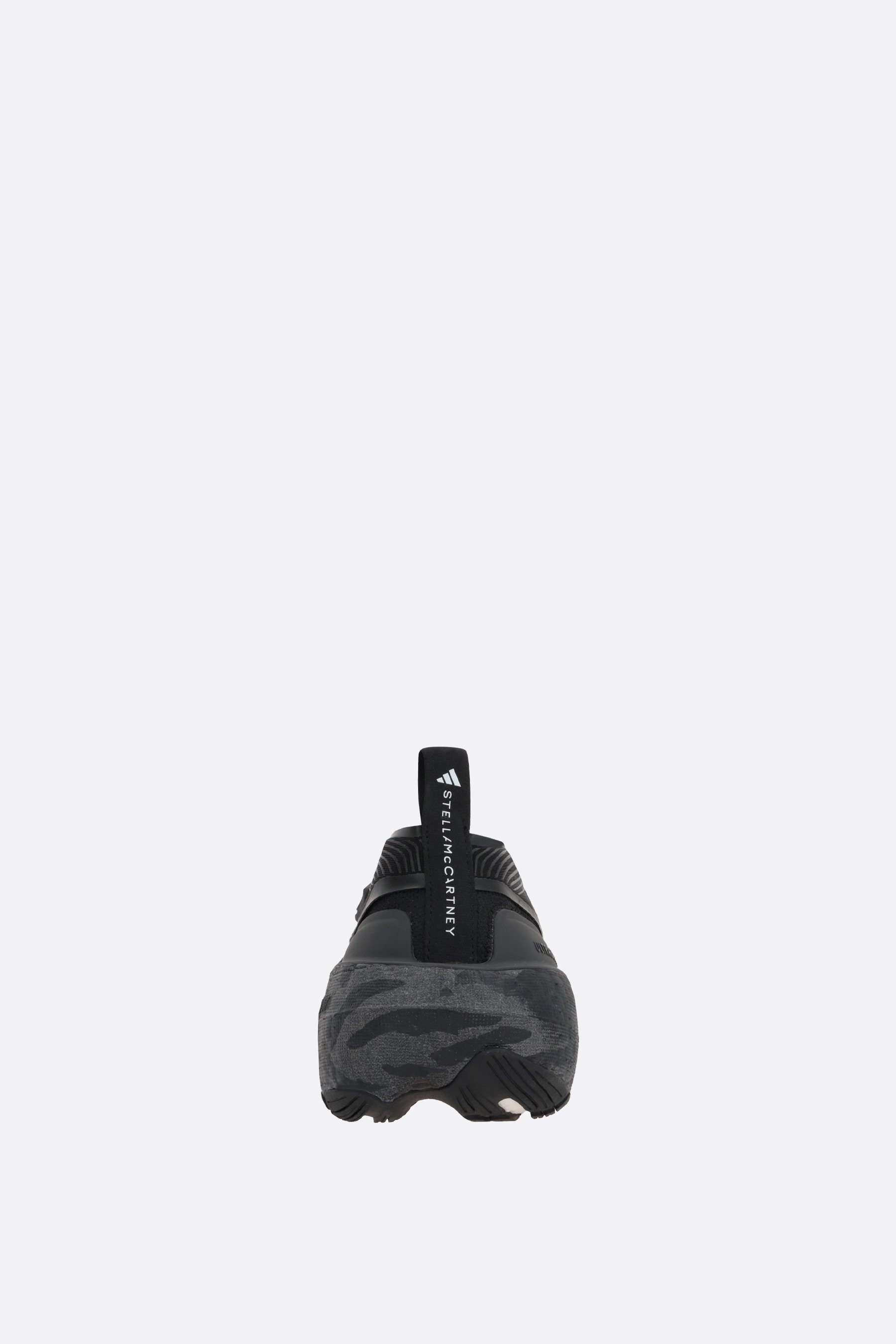 ADIDAS BY STELLA McCARTNEY sneaker aSMC Ultraboost in maglia stretch e mesh Ultimo giorno