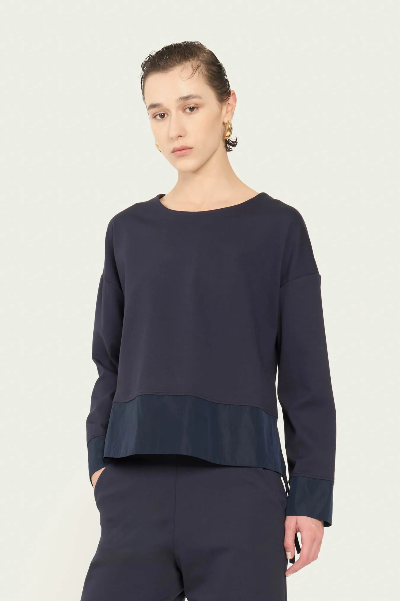 Vicario cinque T-shirt girocollo svasata manica lunga Tamara Consegna Veloce