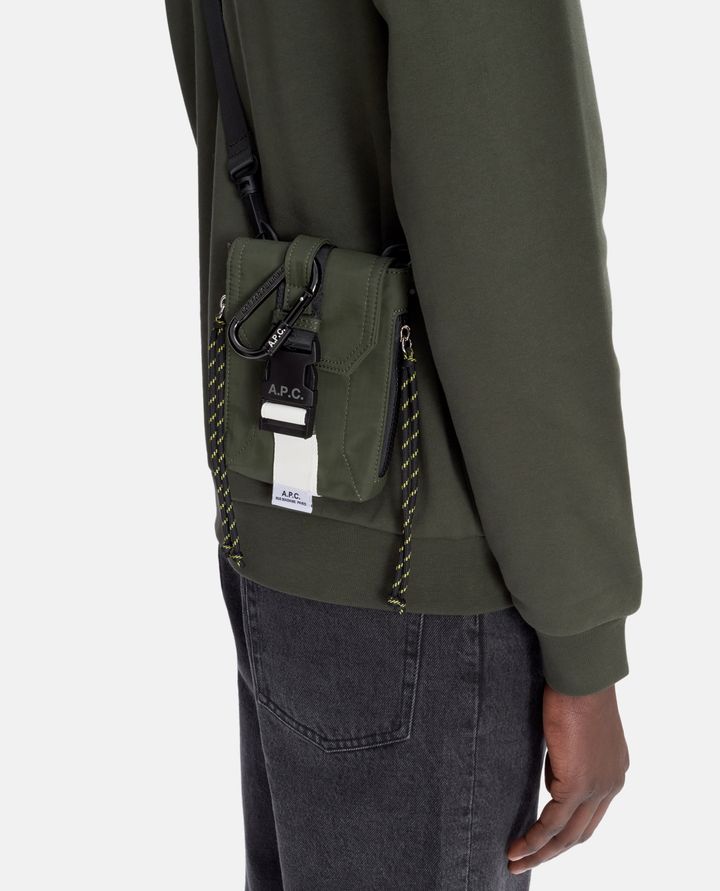 A.P.C. TRACOLLA POUCH TREK Vendita Economica